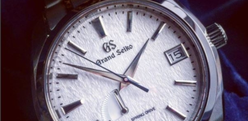 Grand Seiko Snowflake SBGA211G Watch Review | Horologii