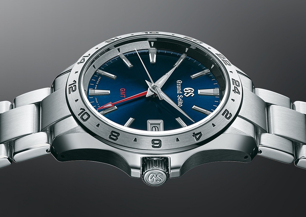 Grand Seiko 9F Quartz GMT Watches Review | Horologii