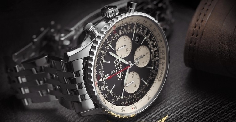 #12DAYSOFCHRISTMAS – Unboxing the Breitling Navitimer B01 Chronograph