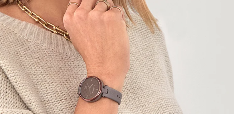 Introducing the NEW Lily Smartwatch from Garmin