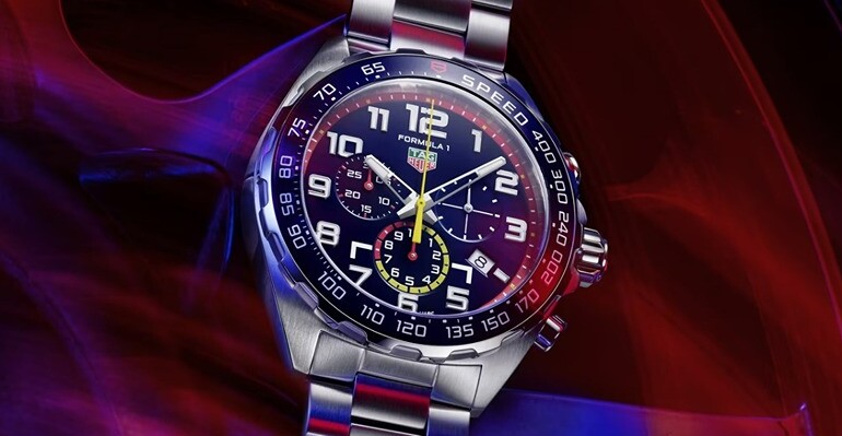 Unboxing the TAG Heuer Formula 1 Red Bull Racing Edition